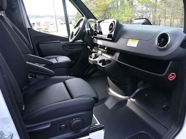 2026 Mercedes-Benz Sprinter 2500 High Roof 4-Cyl Diesel HO