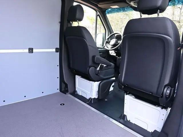 2026 Mercedes-Benz Sprinter 2500 High Roof 4-Cyl Diesel HO