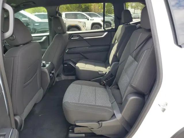2026 GMC Acadia Elevation FWD