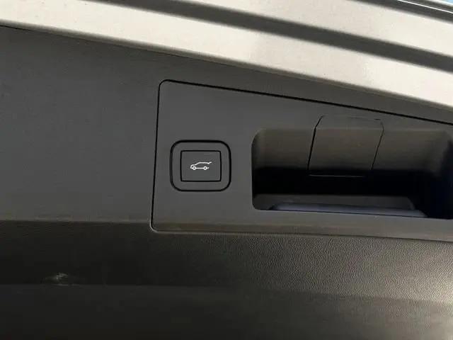 2026 Cadillac XT5 Premium Luxury FWD