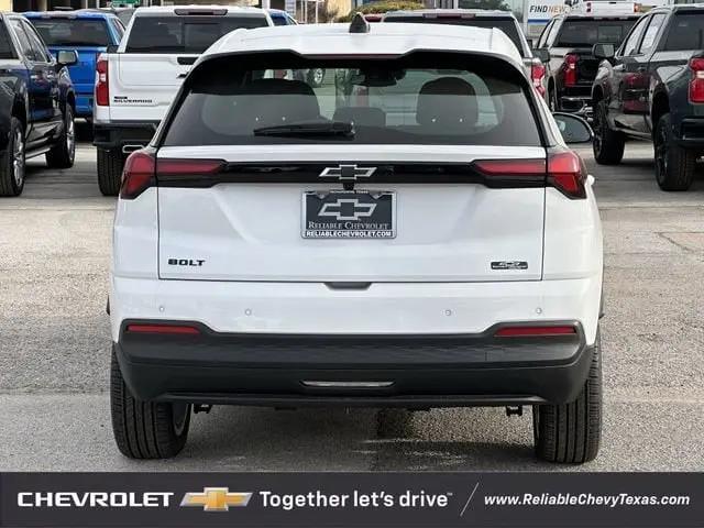 2027 Chevrolet Bolt LT FWD