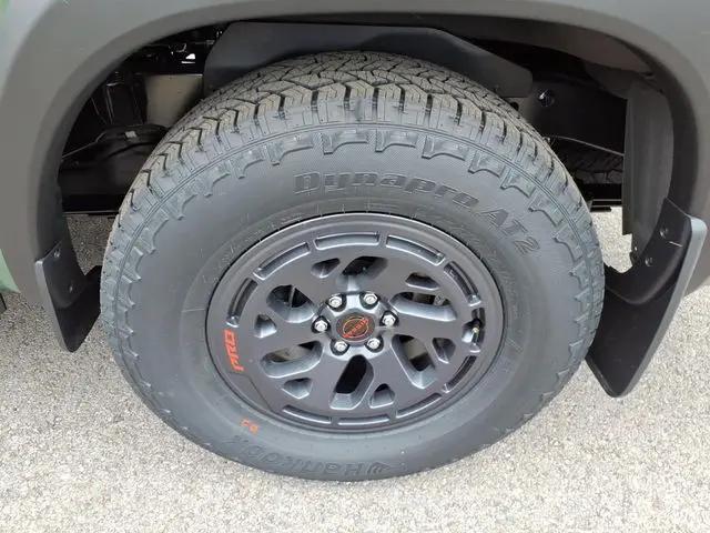 2026 Nissan Frontier Crew Cab PRO-X 4x2