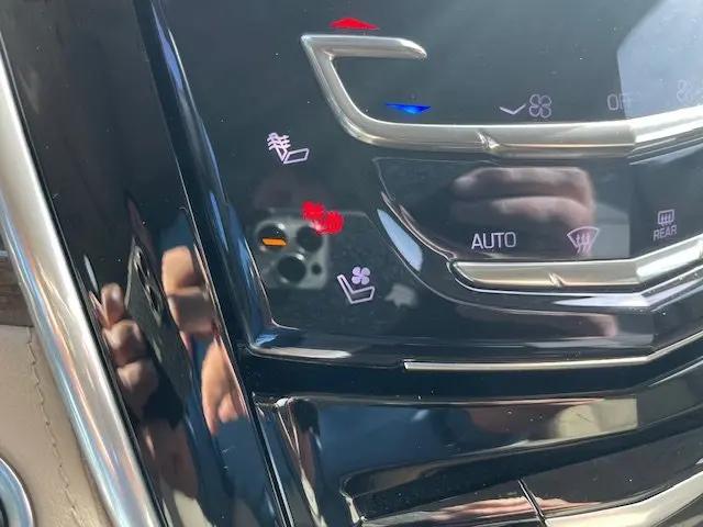 2020 Cadillac Escalade 2WD Premium Luxury