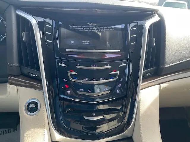 2020 Cadillac Escalade 2WD Premium Luxury