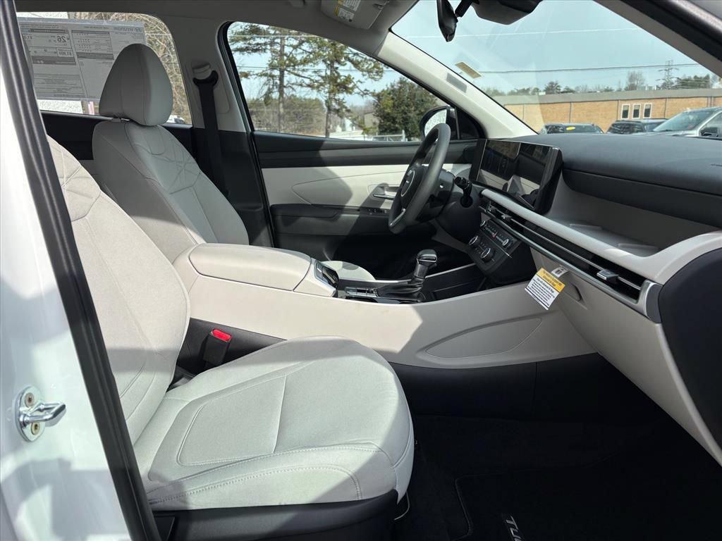 2026 Hyundai Tucson SE - Photo 12