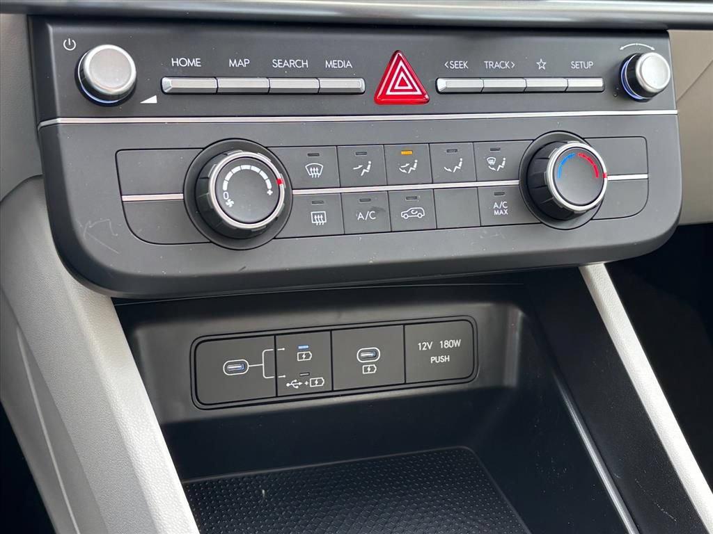 2026 Hyundai Tucson SE - Photo 16