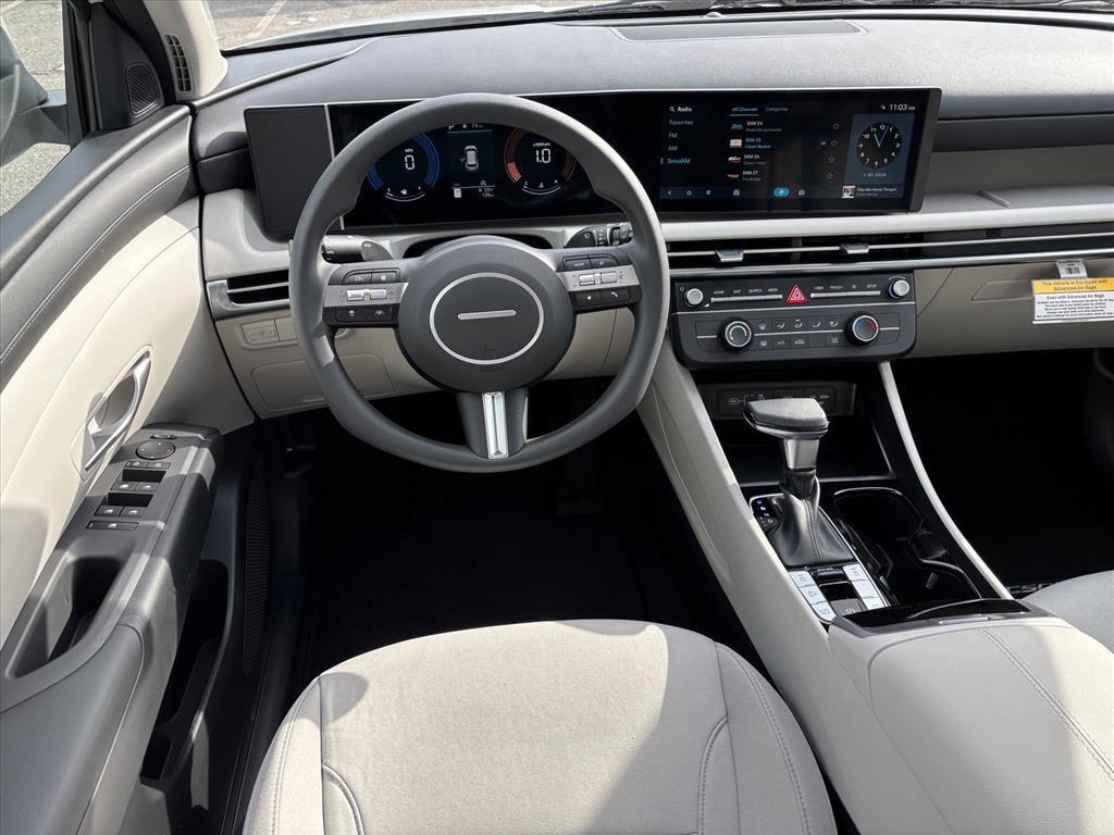 2026 Hyundai Tucson SE - Photo 13