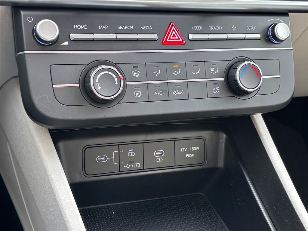 2026 Hyundai Tucson SE - Photo 16