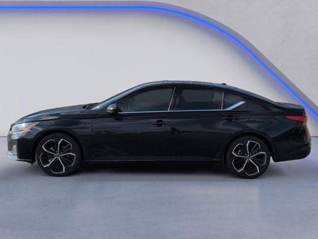 2025 Nissan Altima SR FWD 2025 Nissan Altima SR FWD