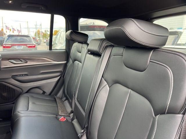 2025 Jeep Grand Cherokee Limited 4x4