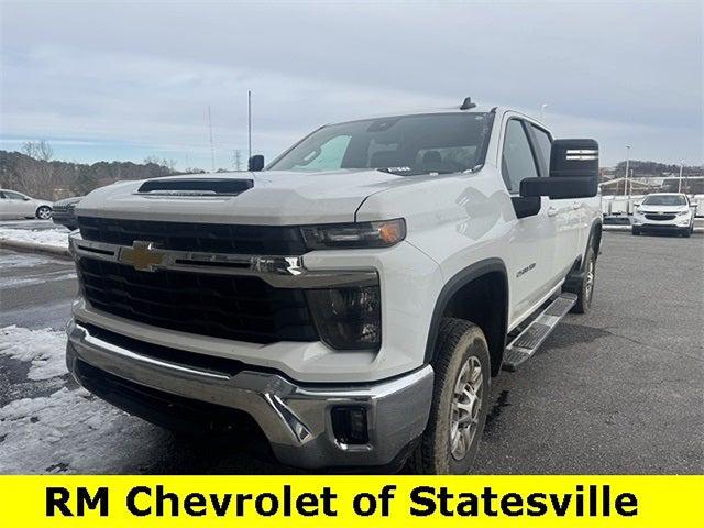 2025 Chevrolet Silverado 2500HD 4WD Crew Cab Standard Bed LT