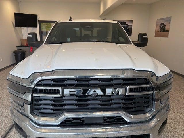 2026 RAM Ram 3500 RAM 3500 TRADESMAN CREW CAB 4X4 64 BOX