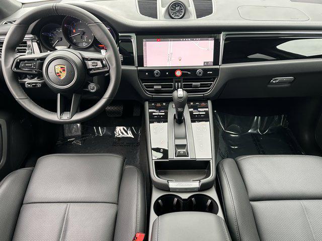 2026 Porsche Macan T