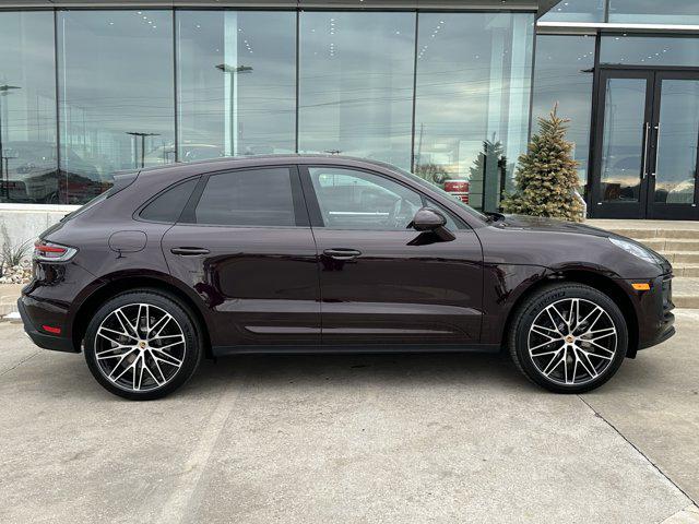 2026 Porsche Macan AWD