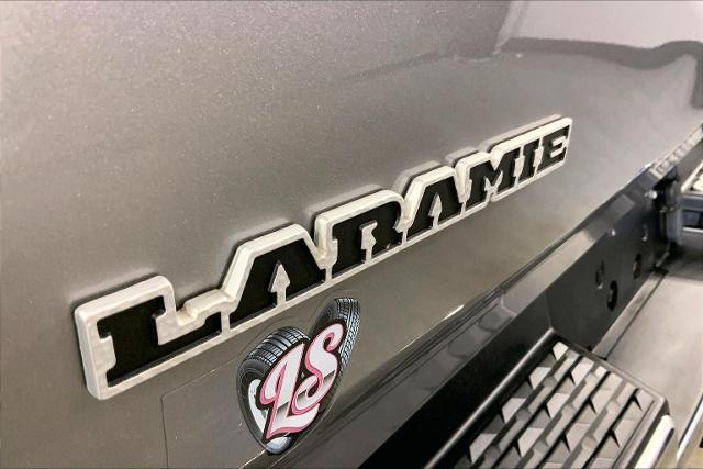 2019 Ram 1500 Laramie Crew Cab 4x4 57 Box