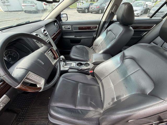 2009 Lincoln MKZ Base