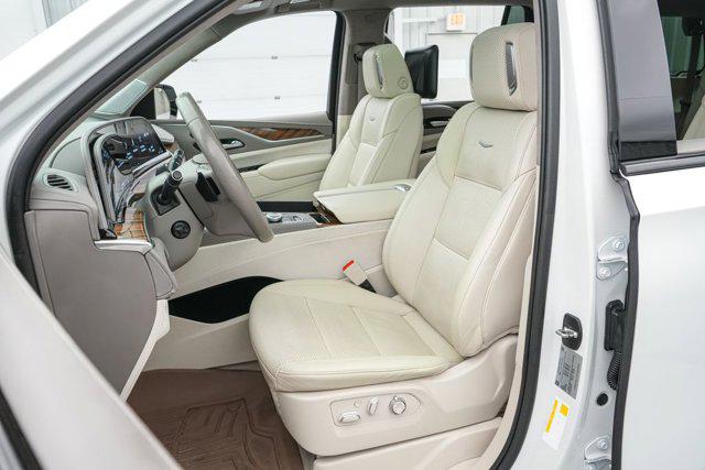2023 Cadillac Escalade 4WD Sport Platinum
