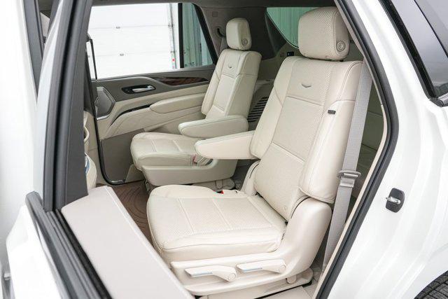 2023 Cadillac Escalade 4WD Sport Platinum