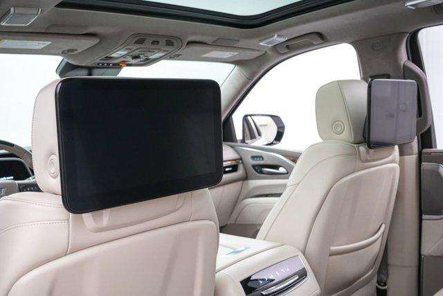 2023 Cadillac Escalade 4WD Sport Platinum