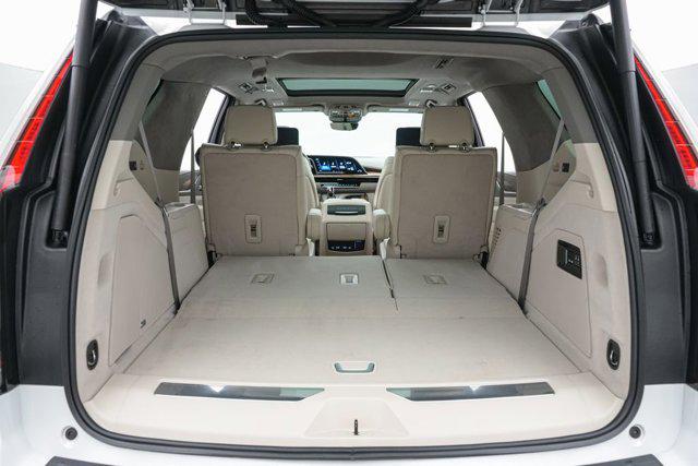 2023 Cadillac Escalade 4WD Sport Platinum