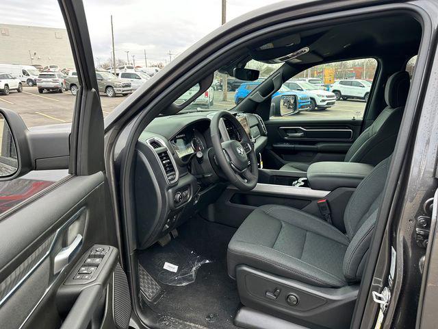 2026 Ram 1500 Big Horn Crew Cab 4x4 57 Box