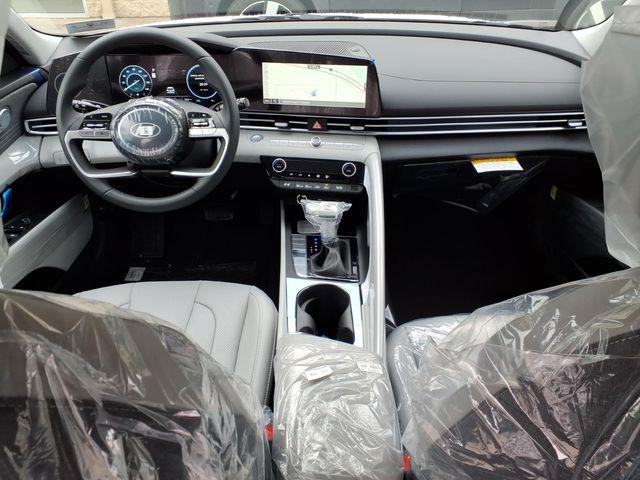 2026 Hyundai Elantra Hybrid Limited