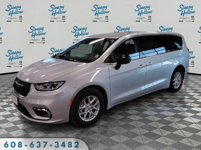 2024 Chrysler Pacifica Touring L for sale in Viroqua, WI