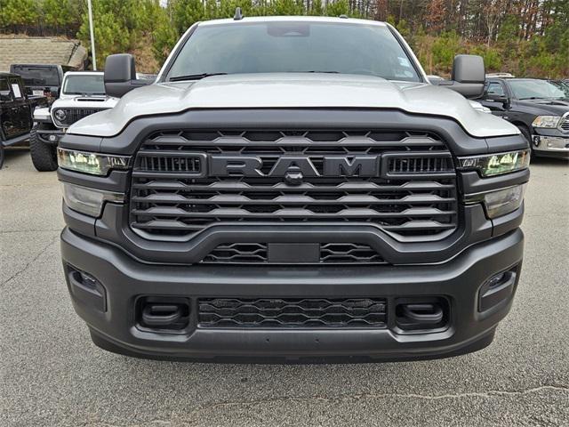 2026 RAM 2500 Tradesman Crew Cab 4x2 64 Box