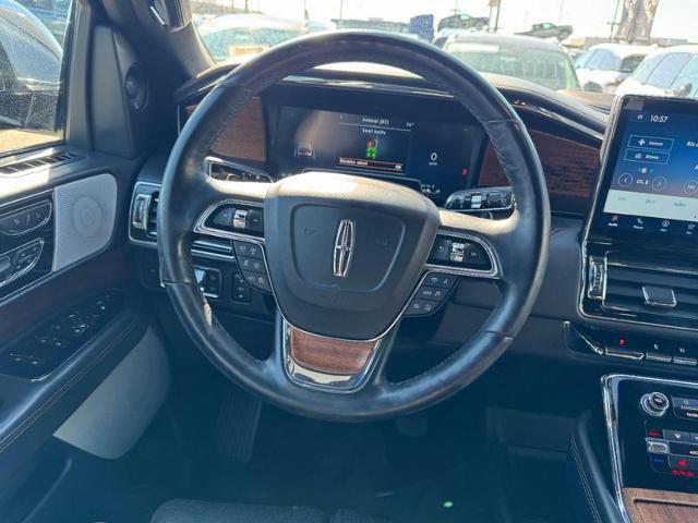 2022 Lincoln Navigator Black Label