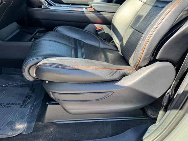 2022 Lincoln Navigator Black Label