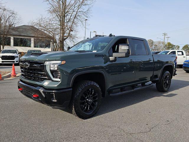 2025 Chevrolet Silverado 2500HD 4WD Crew Cab Standard Bed LT