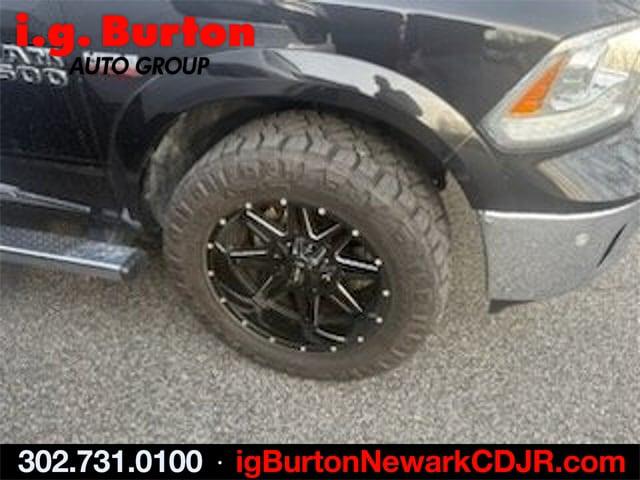 2017 RAM 1500 Limited Crew Cab 4x4 57 Box 2017 RAM 1500 Limited Crew Cab 4x4 57 Box