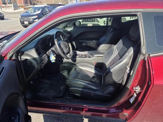 2018 Dodge Challenger SXT Plus