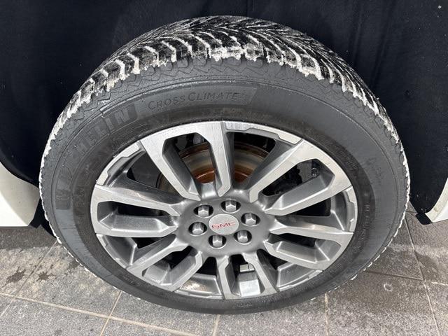 2021 GMC Acadia FWD Denali