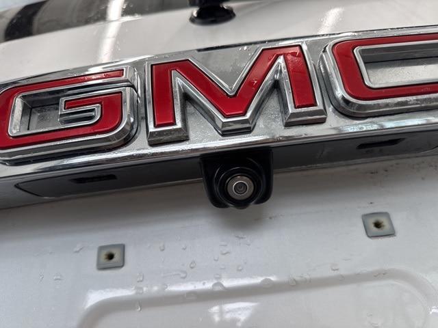 2021 GMC Acadia FWD Denali
