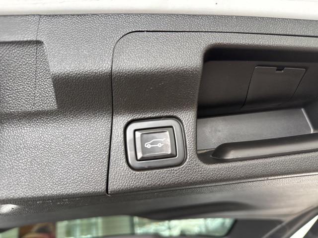 2021 GMC Acadia FWD Denali