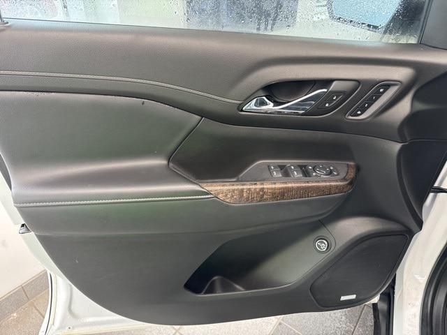 2021 GMC Acadia FWD Denali