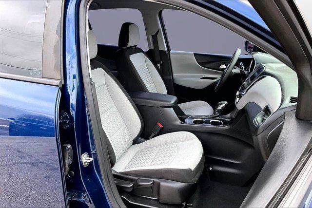 2022 Chevrolet Equinox AWD LS