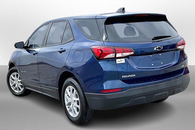 2022 Chevrolet Equinox AWD LS