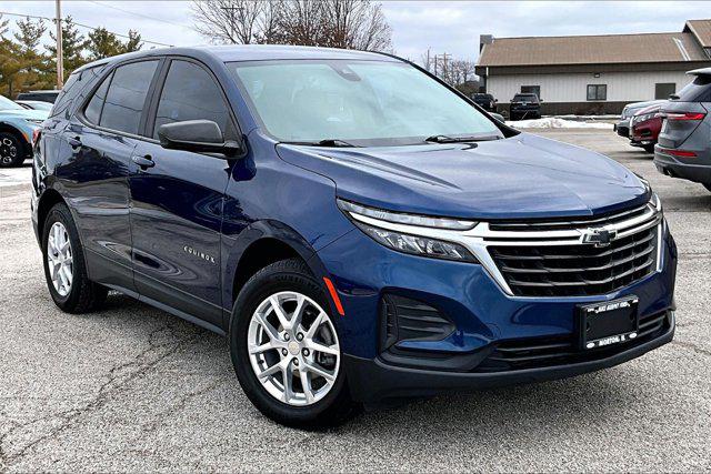 2022 Chevrolet Equinox AWD LS