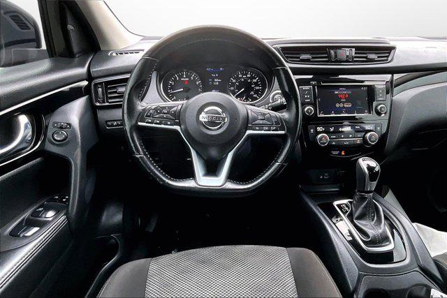 2022 Nissan Rogue Sport SV FWD Xtronic CVT