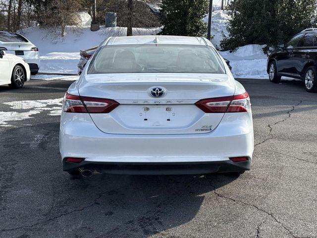 2019 Toyota Camry Hybrid XLE