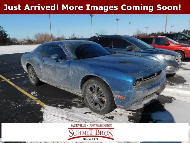 2020 Dodge Challenger SXT AWD