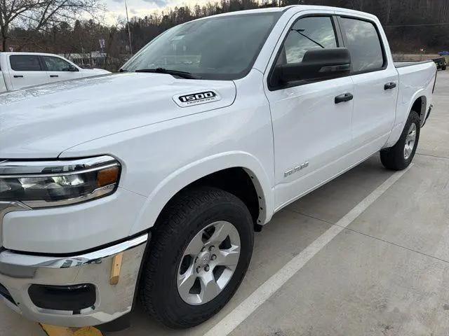 2026 Ram 1500 Big Horn Crew Cab 4x4 57 Box