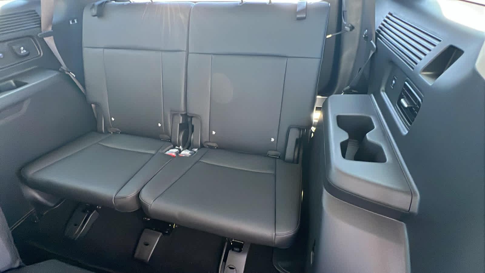 New 2026 Shimmering Silver Hyundai XRT AWD image 64