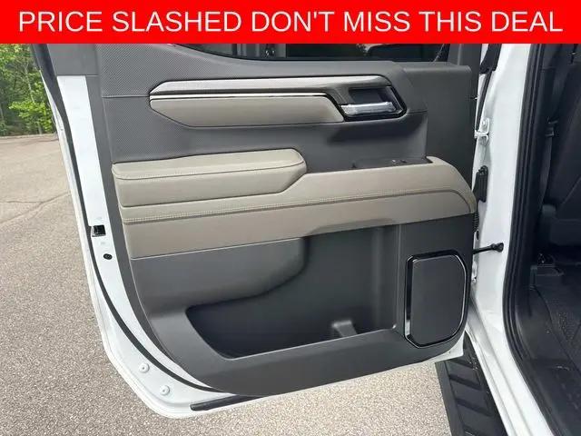 2025 Chevrolet Silverado 1500 4WD Crew Cab Short Bed ZR2