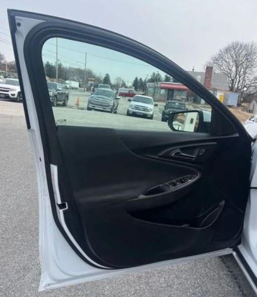 2023 Chevrolet Malibu FWD 1LT