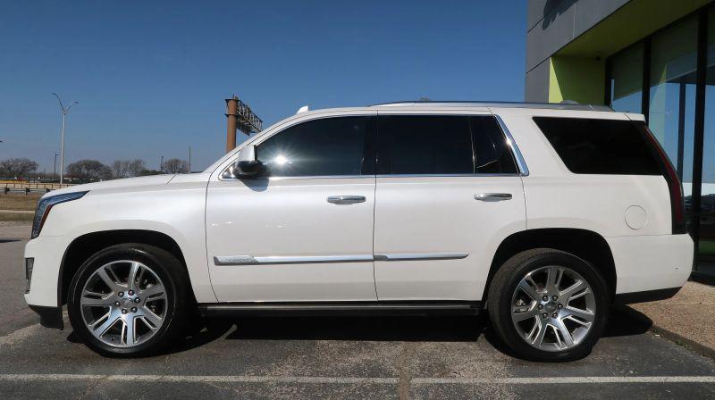 2018 Cadillac Escalade Premium Luxury