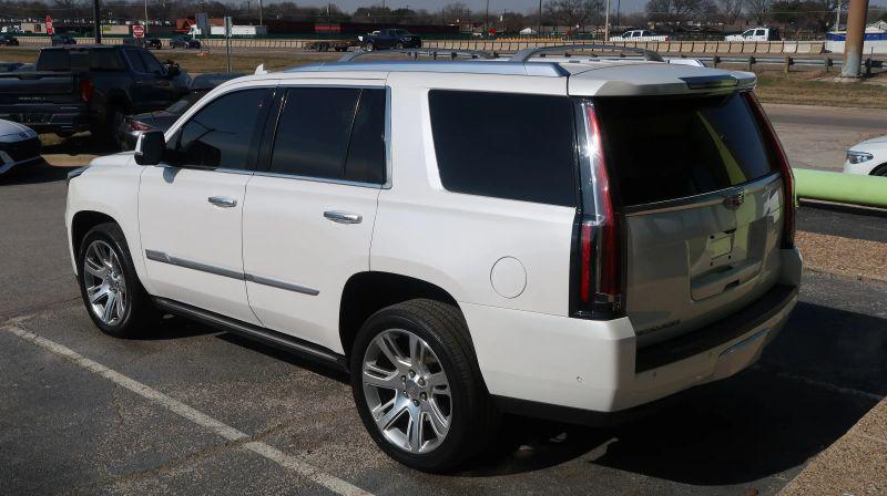 2018 Cadillac Escalade Premium Luxury