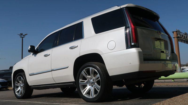 2018 Cadillac Escalade Premium Luxury